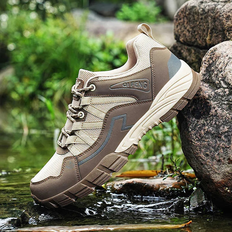 Outdoor Sports Footwear